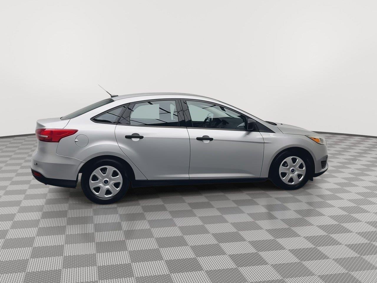 Used 2016 Ingot Silver Ford S image 31