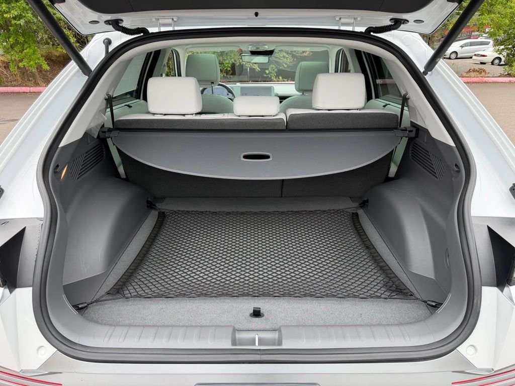 Used 2024 Atlas White Hyundai Limited image 10