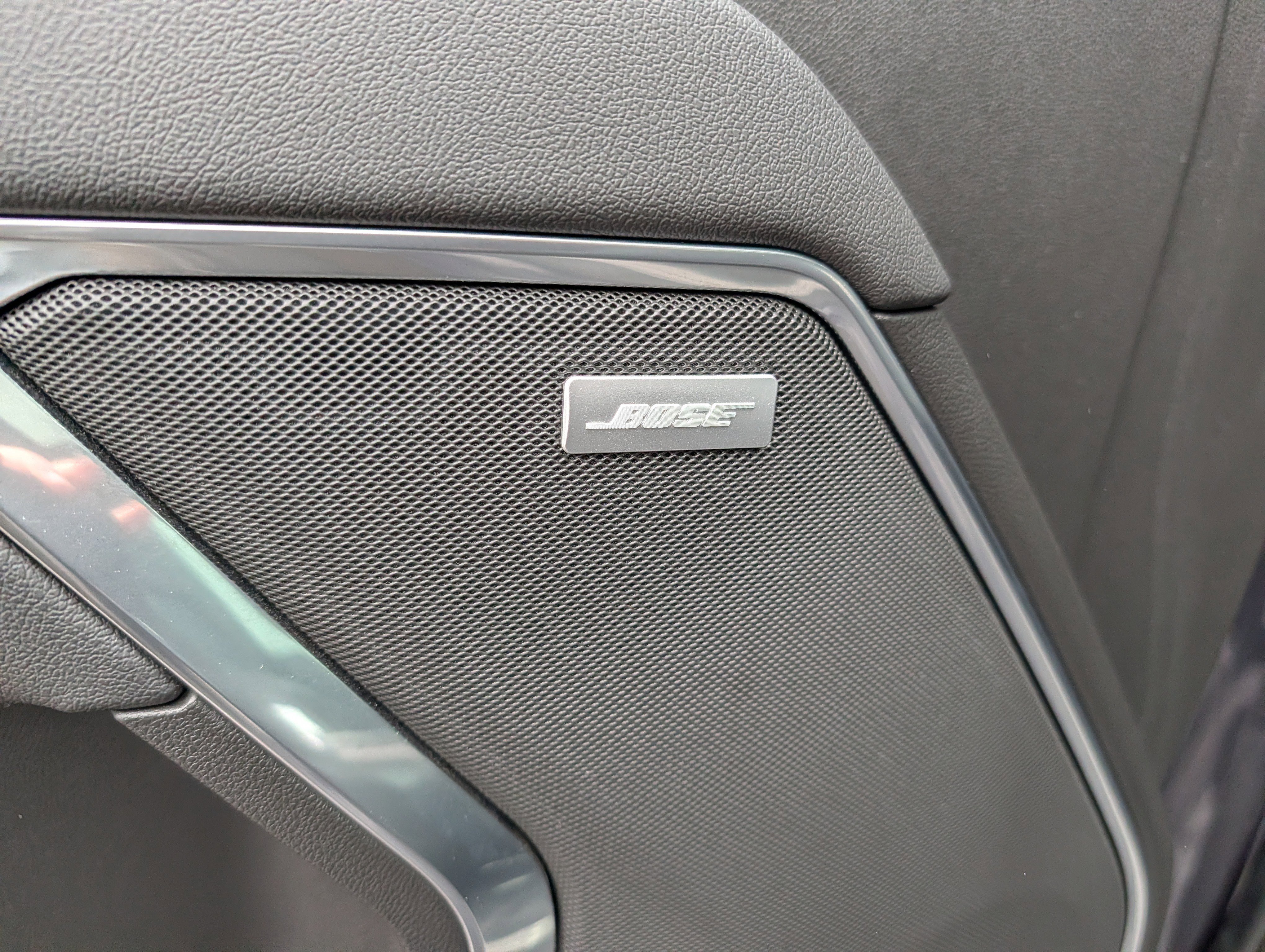 2022 Chevrolet Silverado 1500 LTZ - Photo 24