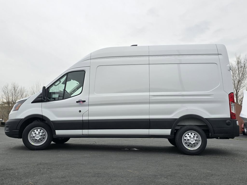 New 2026 Oxford White Ford Base image 18
