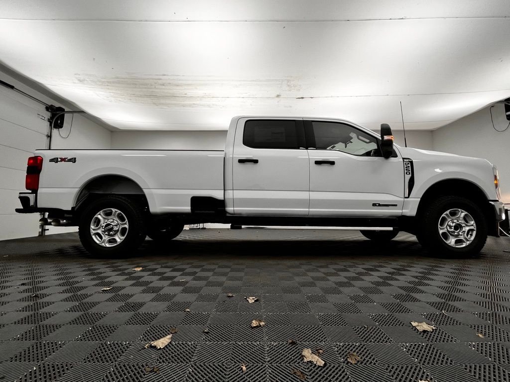 New 2026 White Ford XLT image 12