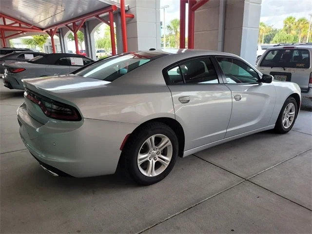 2022 Dodge Charger SXT - Photo 12