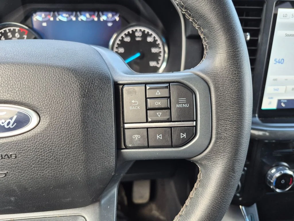 Certified Used 2023 Oxford White Ford XLT image 32
