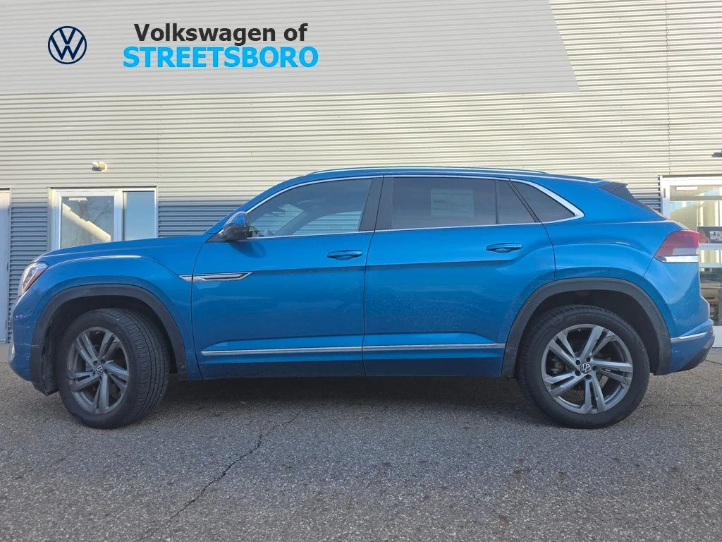 New 2024 Kingfisher Blue Metallic Volkswagen 2.0T SEL R-Line image 1