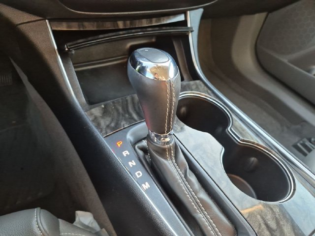 Used 2015 Gray Chevrolet LT image 21
