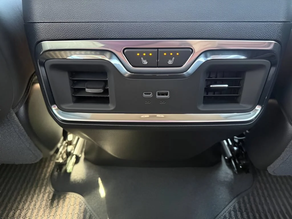 New 2026 Sterling Metallic GMC Denali Ultimate image 35