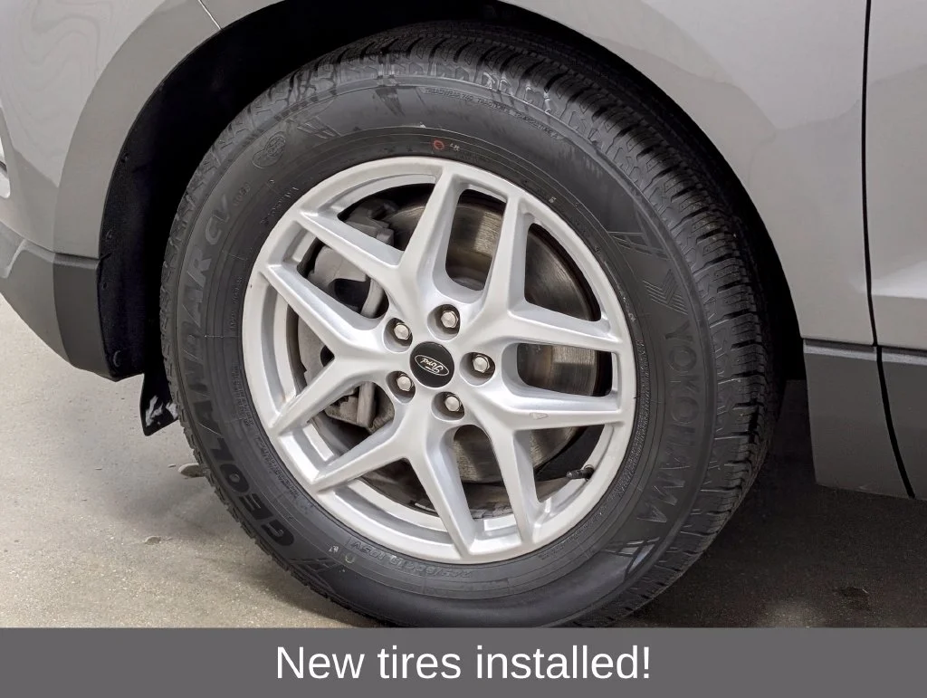 Certified Used 2024 Carbonized Gray Metallic Ford SEL image 2