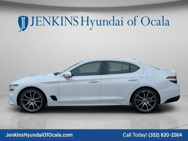 Used 2022 White Genesis 2.0T image 6