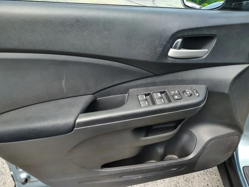 Used 2014  Honda LX image 12
