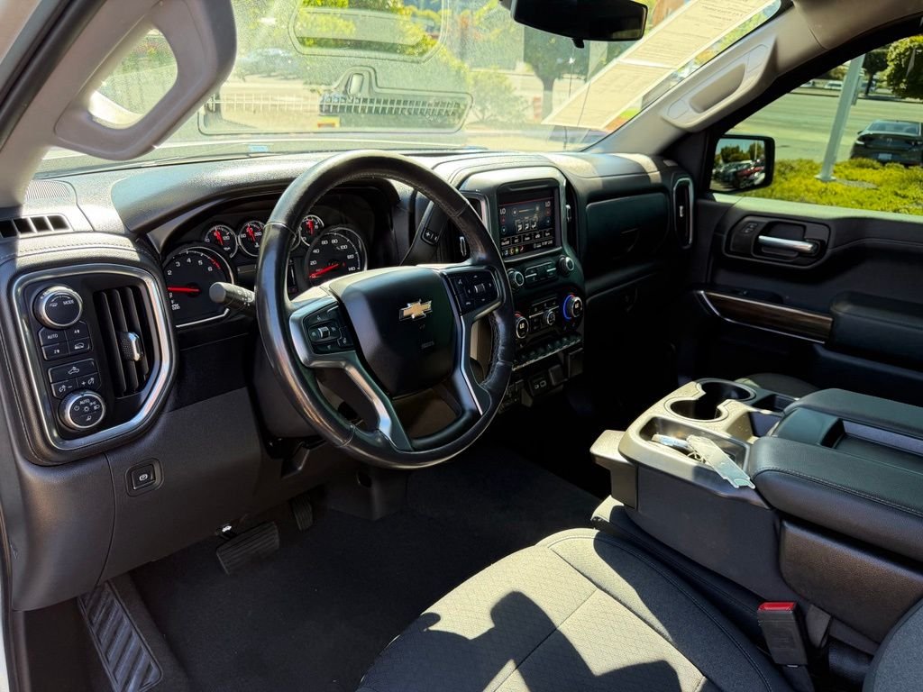 Used 2020 Silver Chevrolet LT image 16