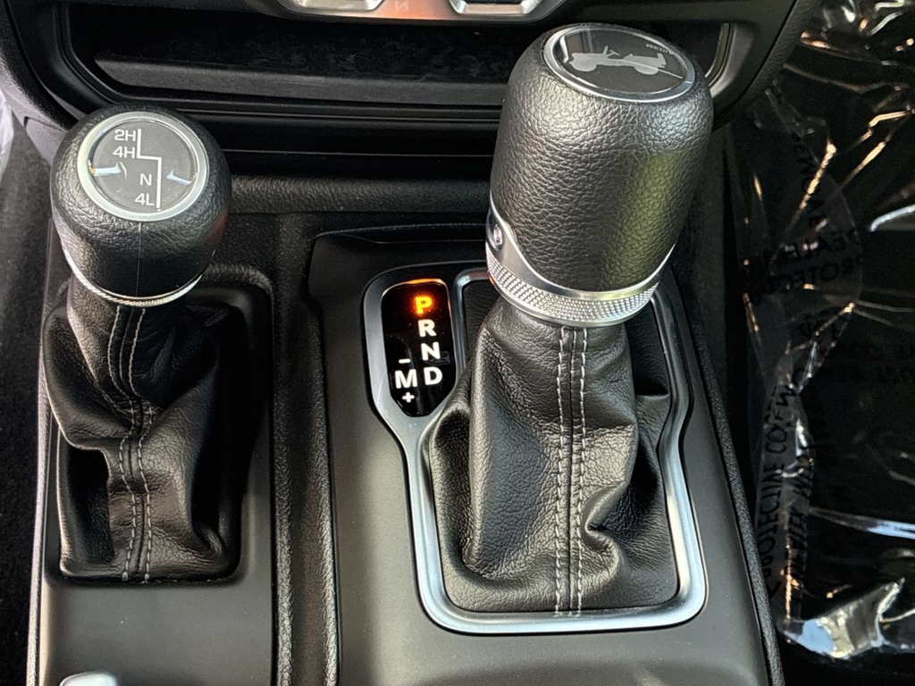 2025 Jeep Wrangler 4-Door Sport S - Photo 37