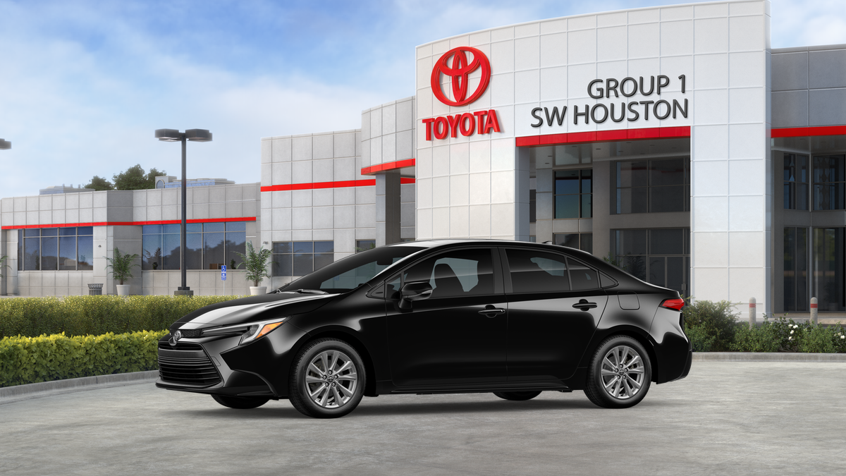 New 2026 Midnight Black Metallic Toyota Hybrid XLE image 3