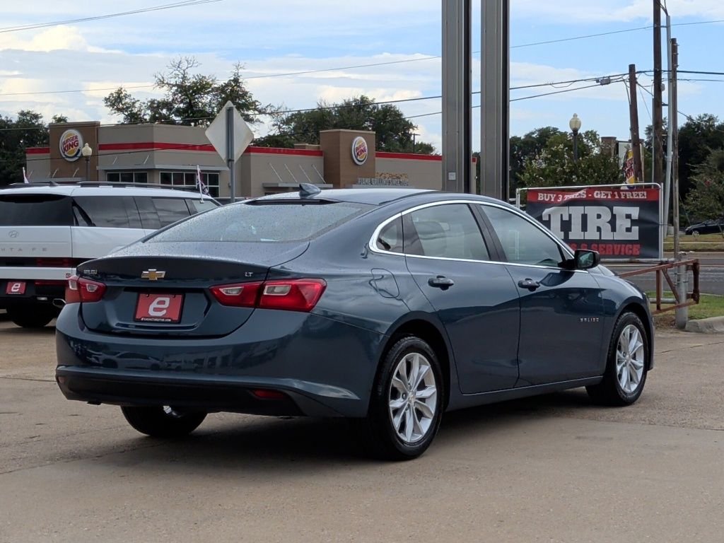 Used 2025 Blue Chevrolet LT image 8