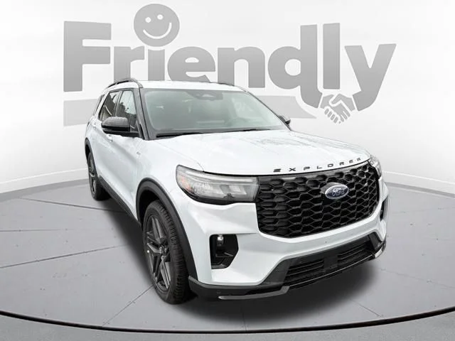 New 2026 Space White Metallic Ford ST-Line image 73