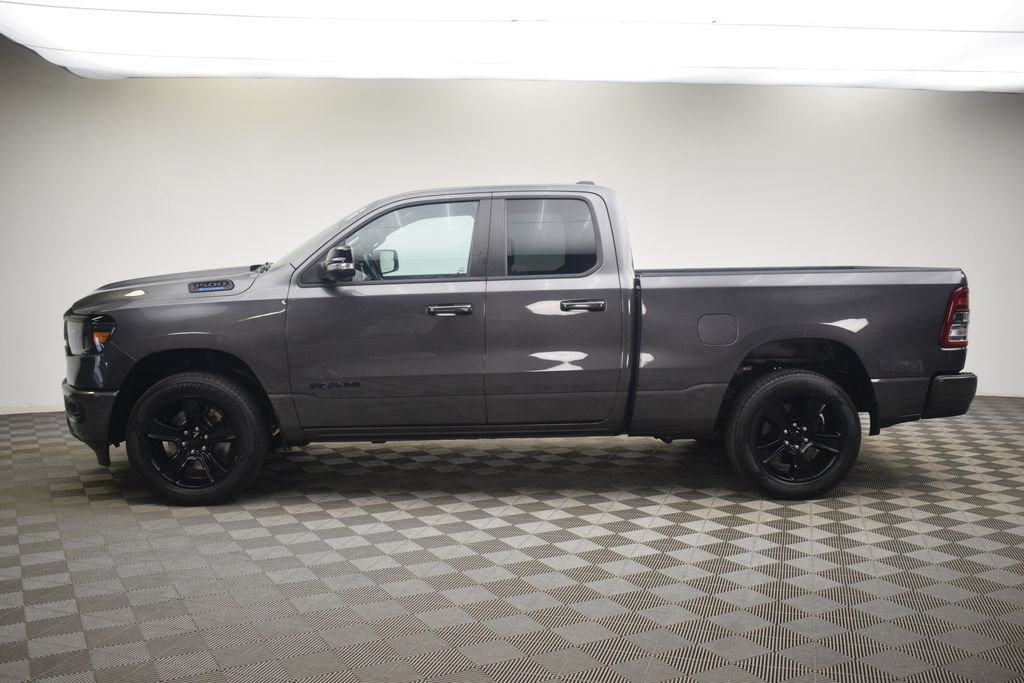 Used 2022 Granite Crystal Metallic Clearcoat RAM Big Horn image 12