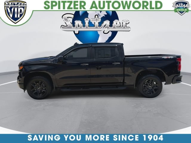 Used 2024 Black Chevrolet Custom image 6