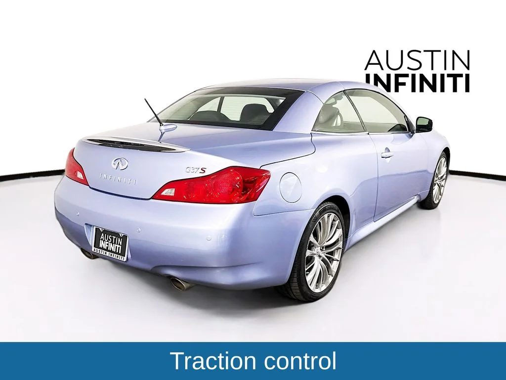 Used 2013 Blue INFINITI Sport image 7