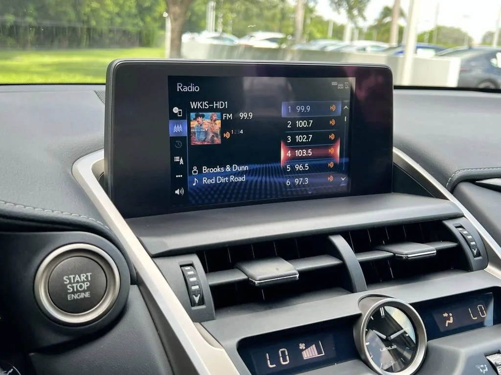 Used 2019 Matador Red Mica Lexus 300 F Sport image 15