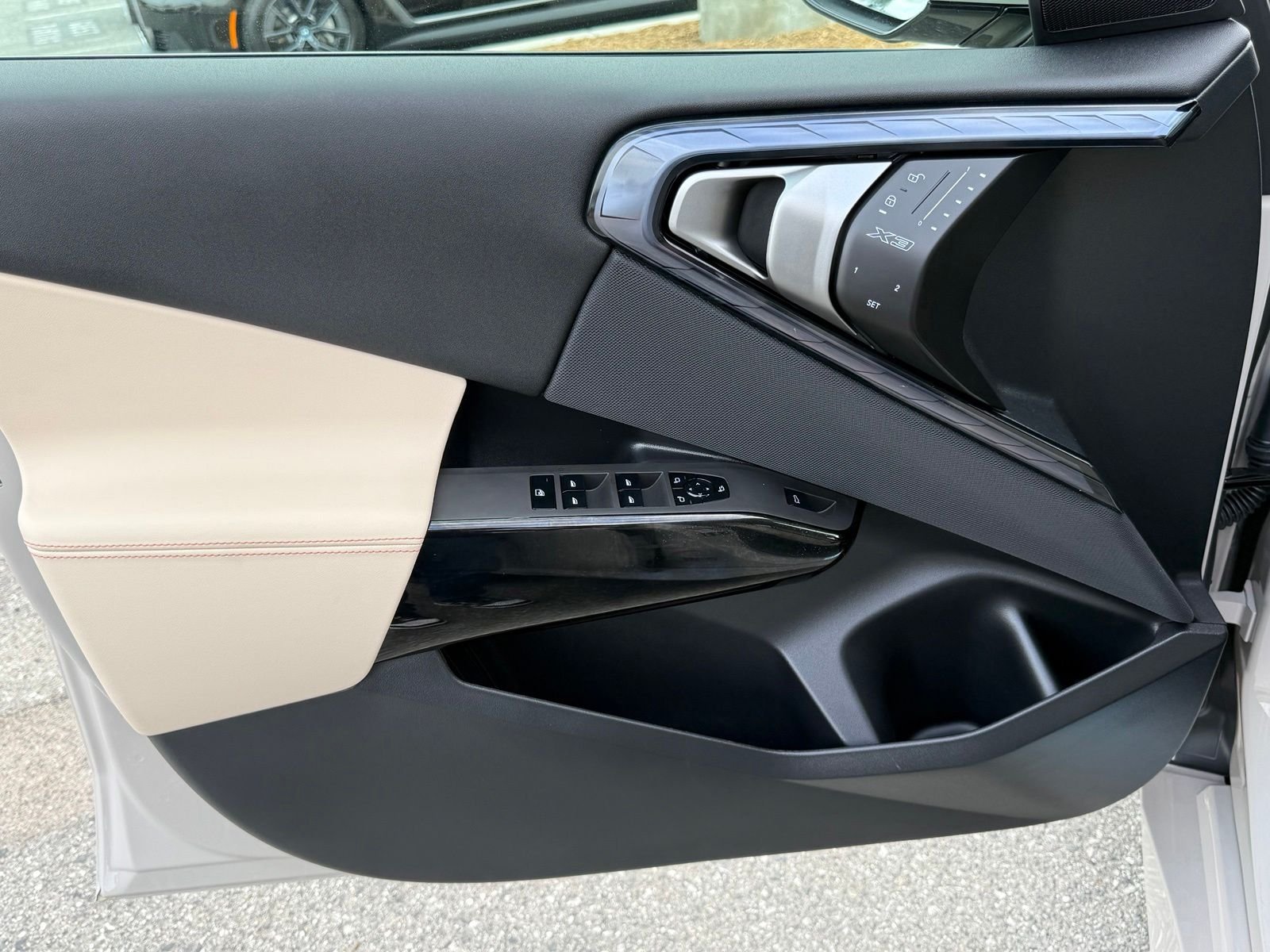 New 2026 Dune Grey Metallic BMW 30 xDrive image 19