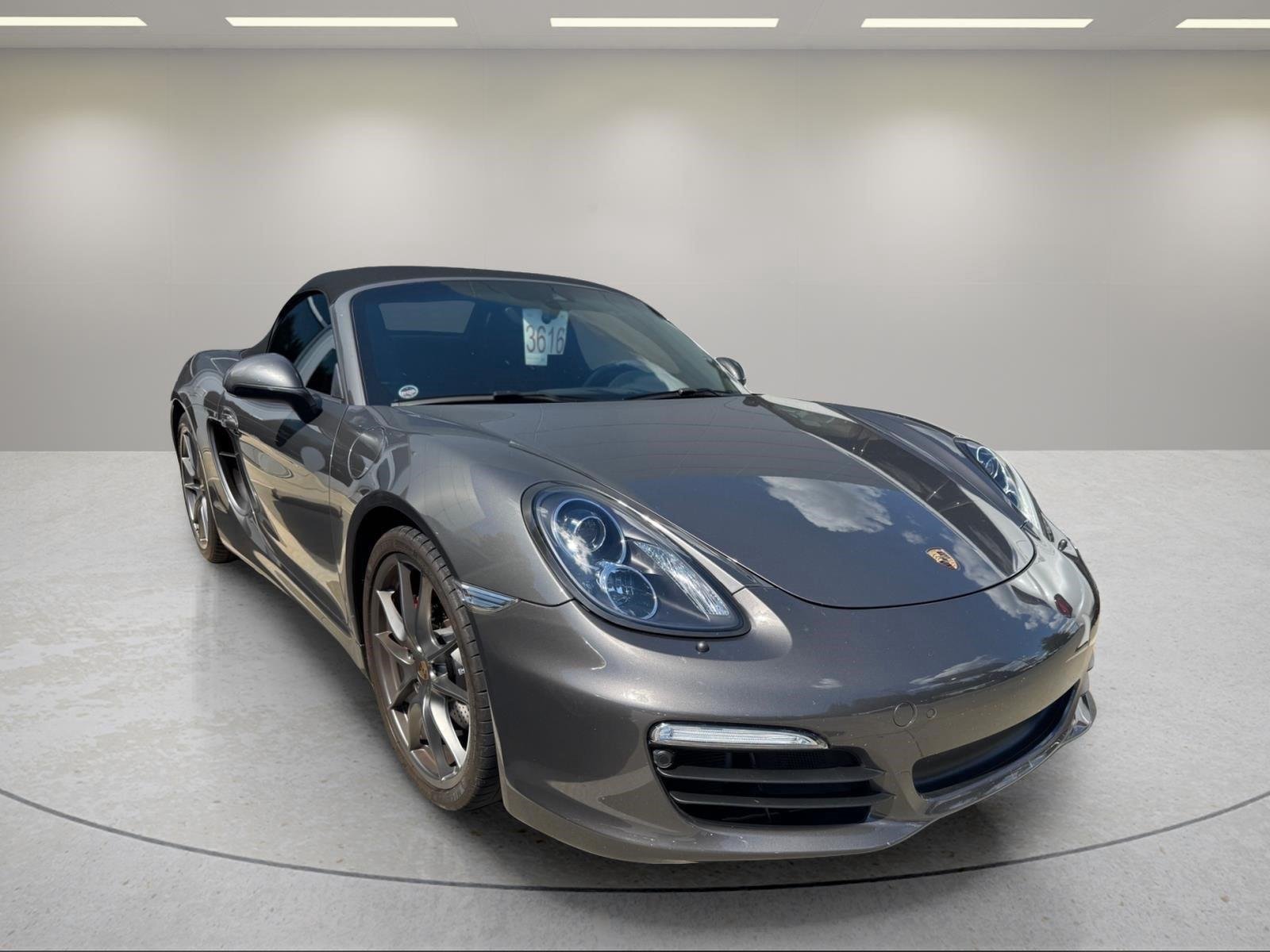 Used 2016 Agate Gray Metallic Porsche S image 10
