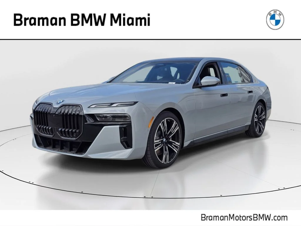 2024 BMW i7 xDrive60's photo