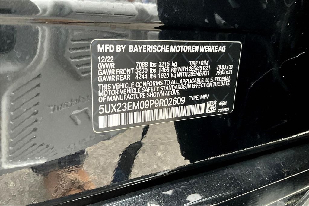 Used 2023 Black BMW xDrive40i image 16