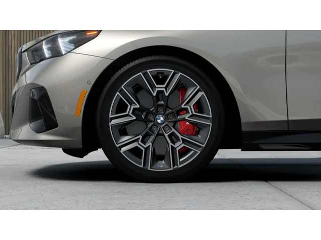 New 2027 Oxide Grey Metallic BMW 540i xDrive image 7