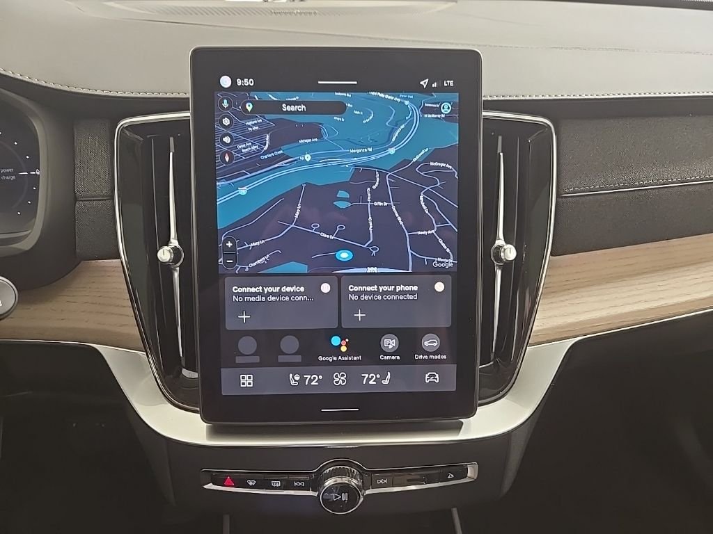 2026 Volvo XC90 Plus - Photo 19