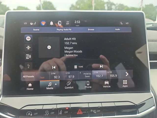 Used 2023 Gray Jeep Limited image 20