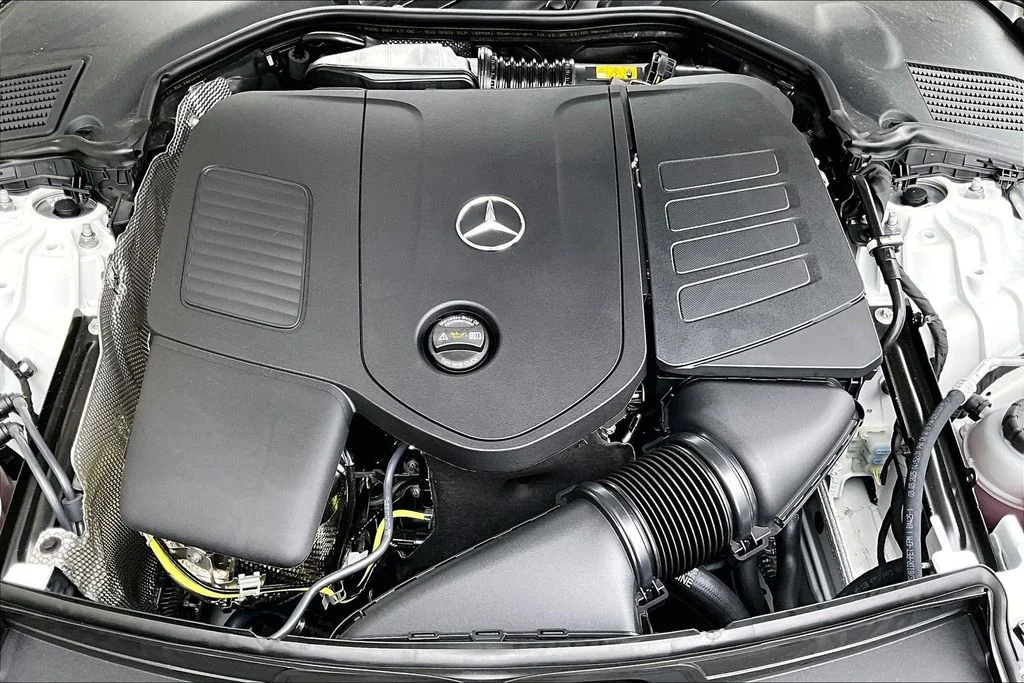 New 2026 White Mercedes-Benz C 300 image 11