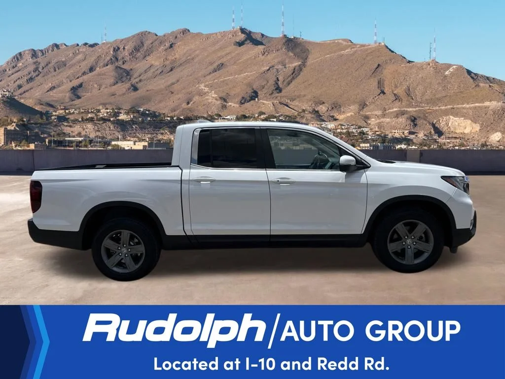 Used 2023 White Honda RTL image 6