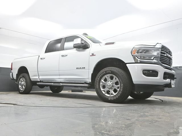 Used 2024 White Ram Laramie image 28