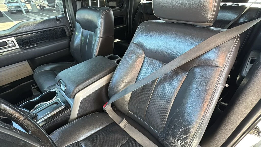 Used 2010 White Ford FX4 image 24