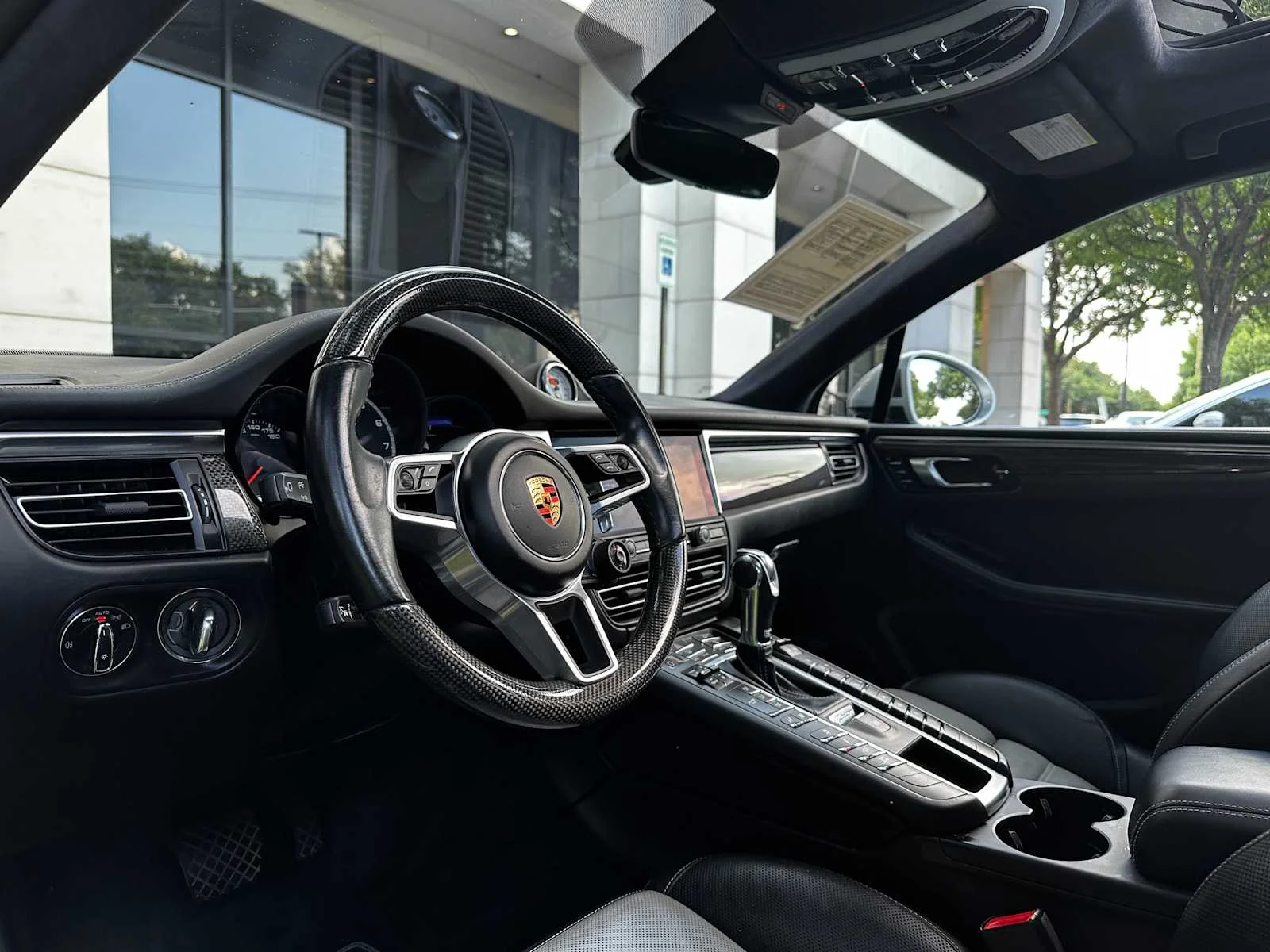 Used 2020  Porsche Turbo image 8