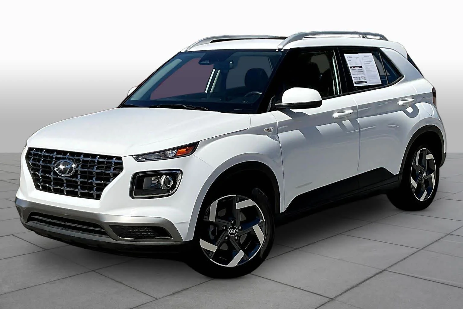 Pre-Owned 2025 Hyundai Venue SEL