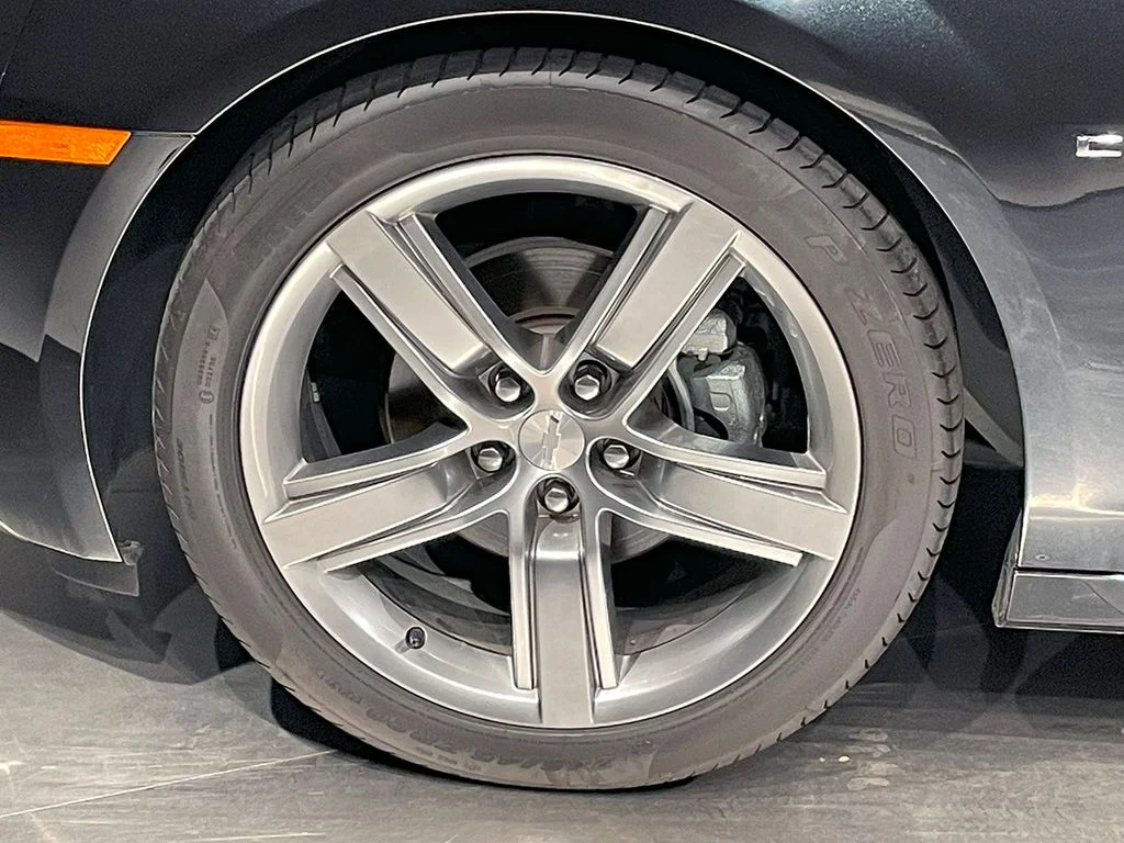 Used 2012 Black Chevrolet 2LT image 9