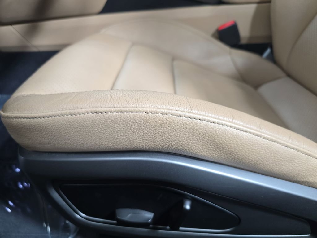 Used 2021  Porsche Carrera image 23