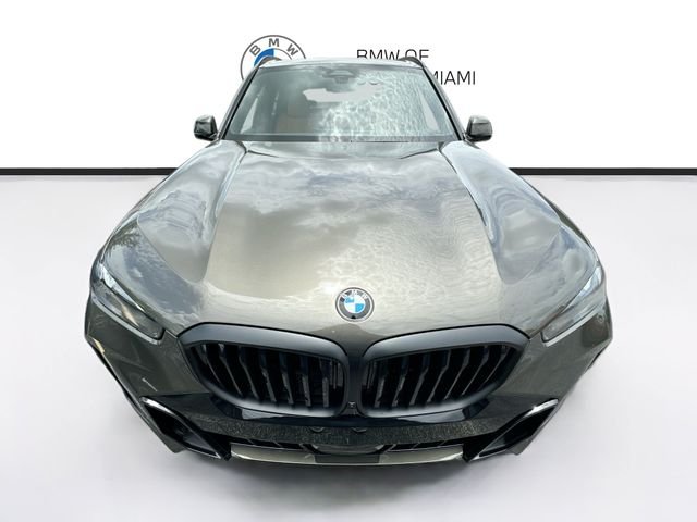 New 2026 Green BMW sDrive40i image 2