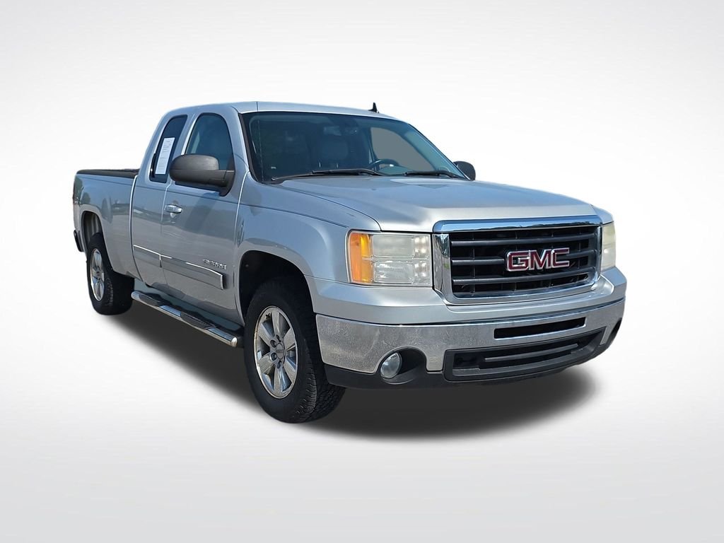 Used 2011 Silver GMC SLT image 8