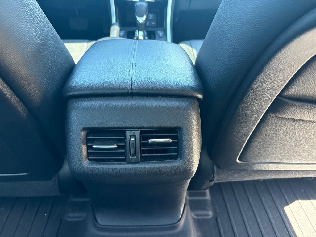Used 2014 Gray Honda EX-L image 36