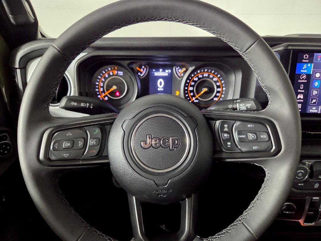 Used 2026 41 Jeep Sport S image 16