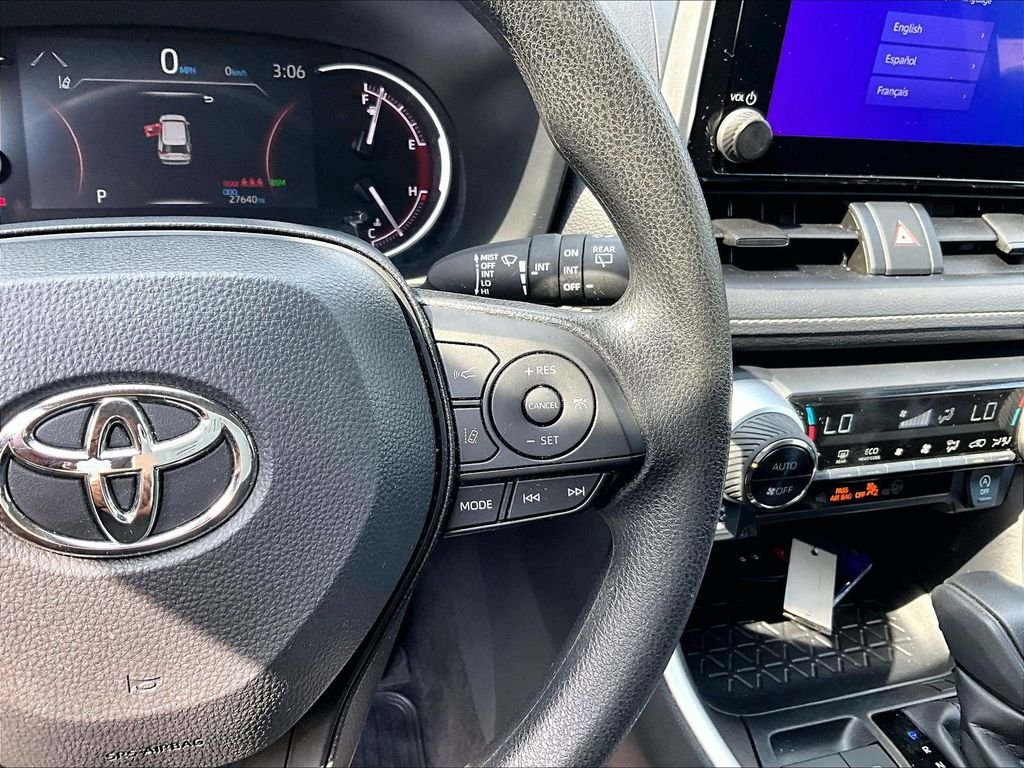 Used 2025 White Toyota XLE image 23