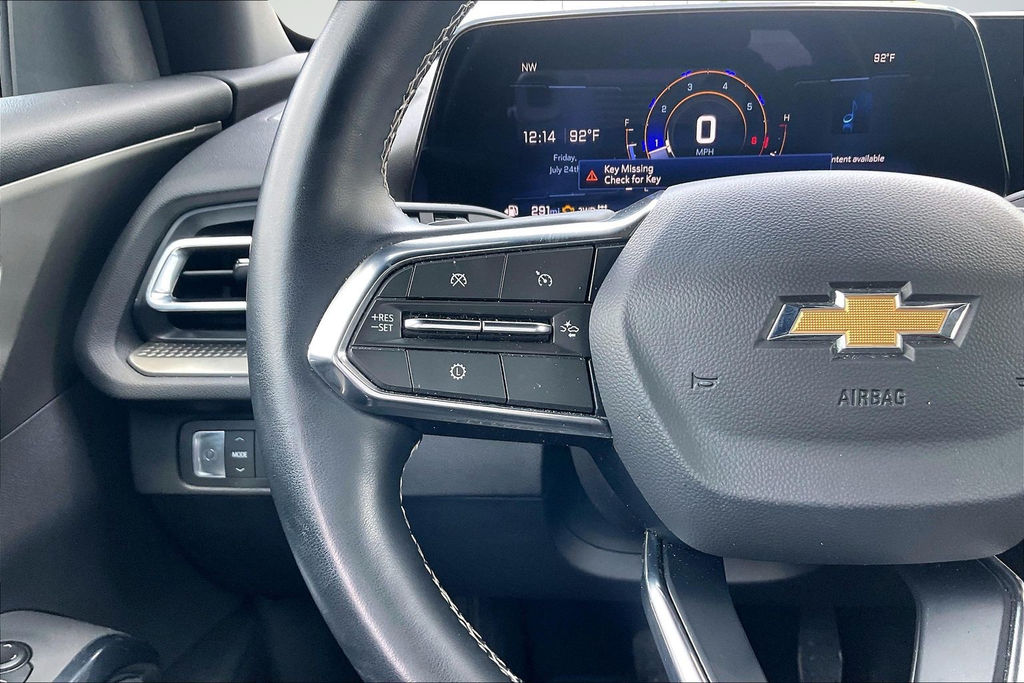 Used 2025 Gray Chevrolet LT image 22