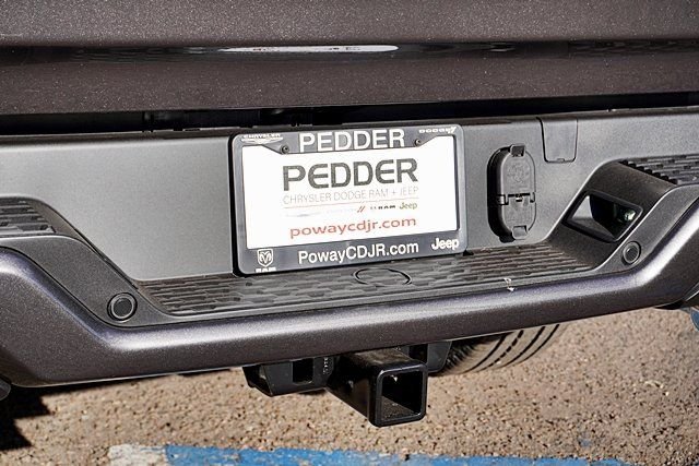 New 2026 Granite Crystal Metallic Clear-Coat Exterior Paint RAM Big Horn Sport Appearance Edition image 20