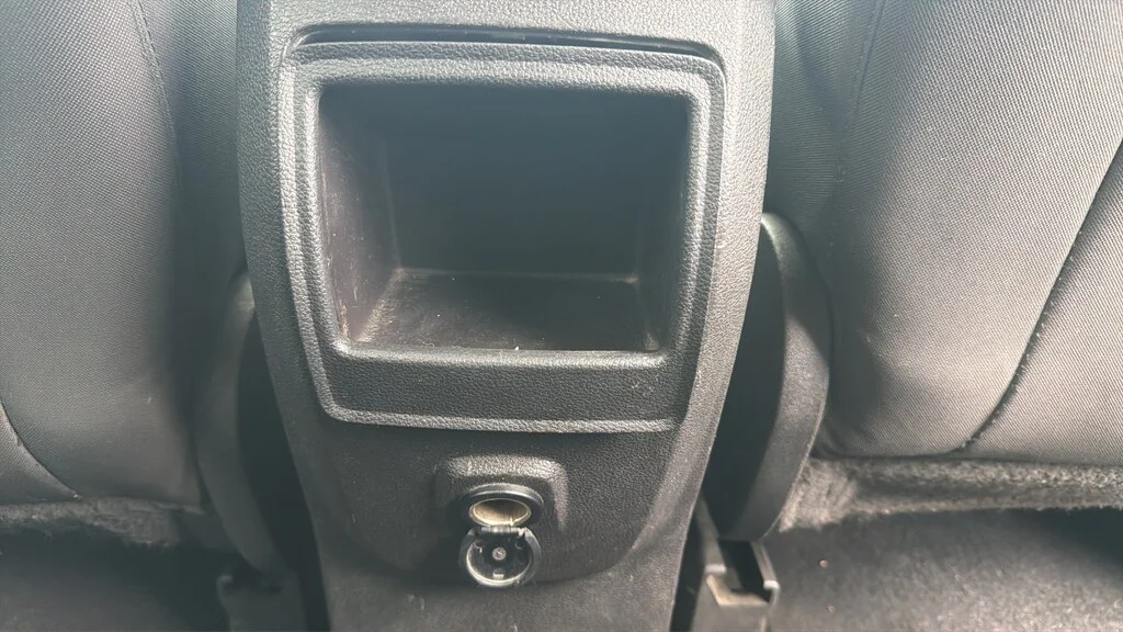 Used 2014 Oxford White Ford SE image 20