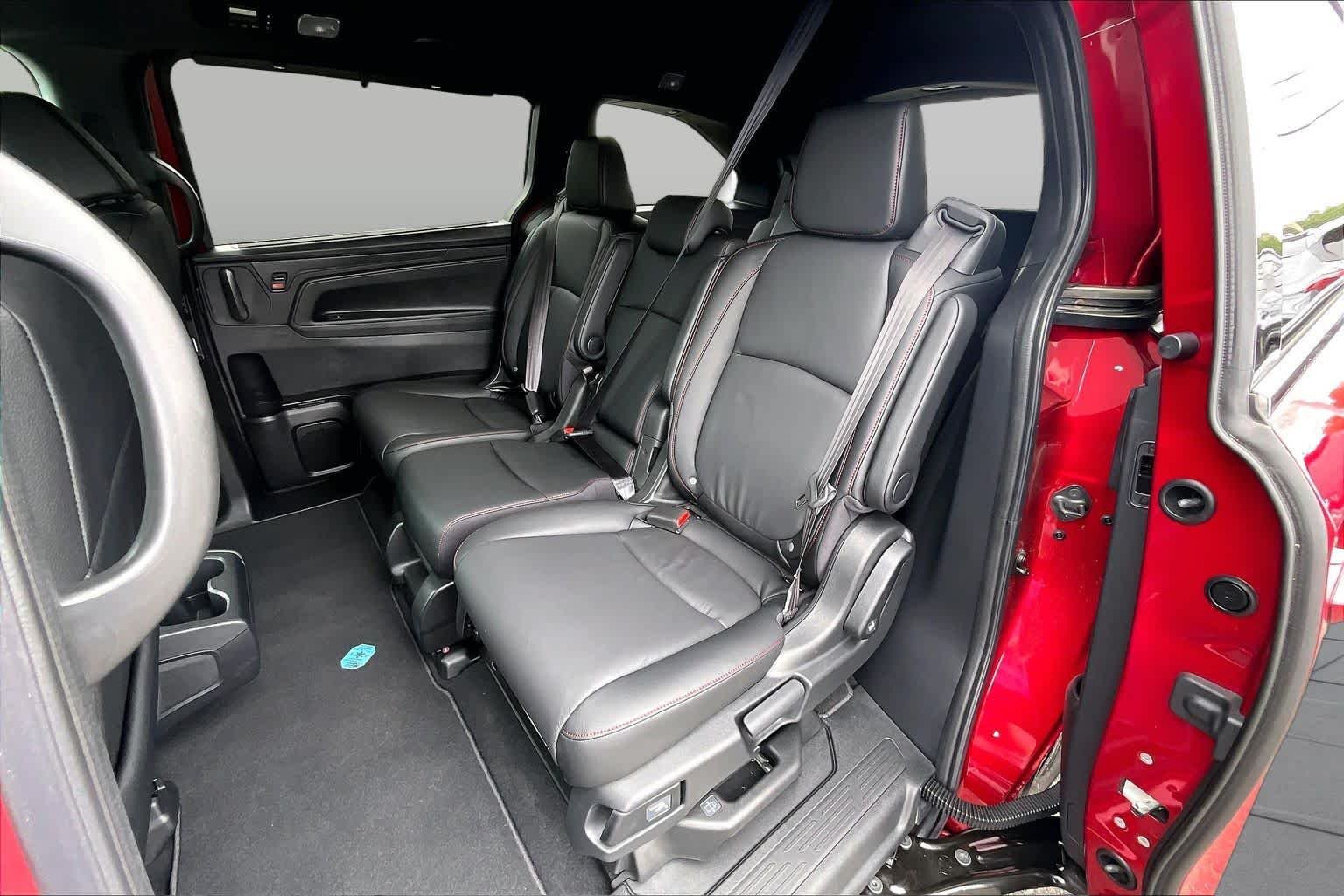 2026 Honda Odyssey Sport L - Photo 21