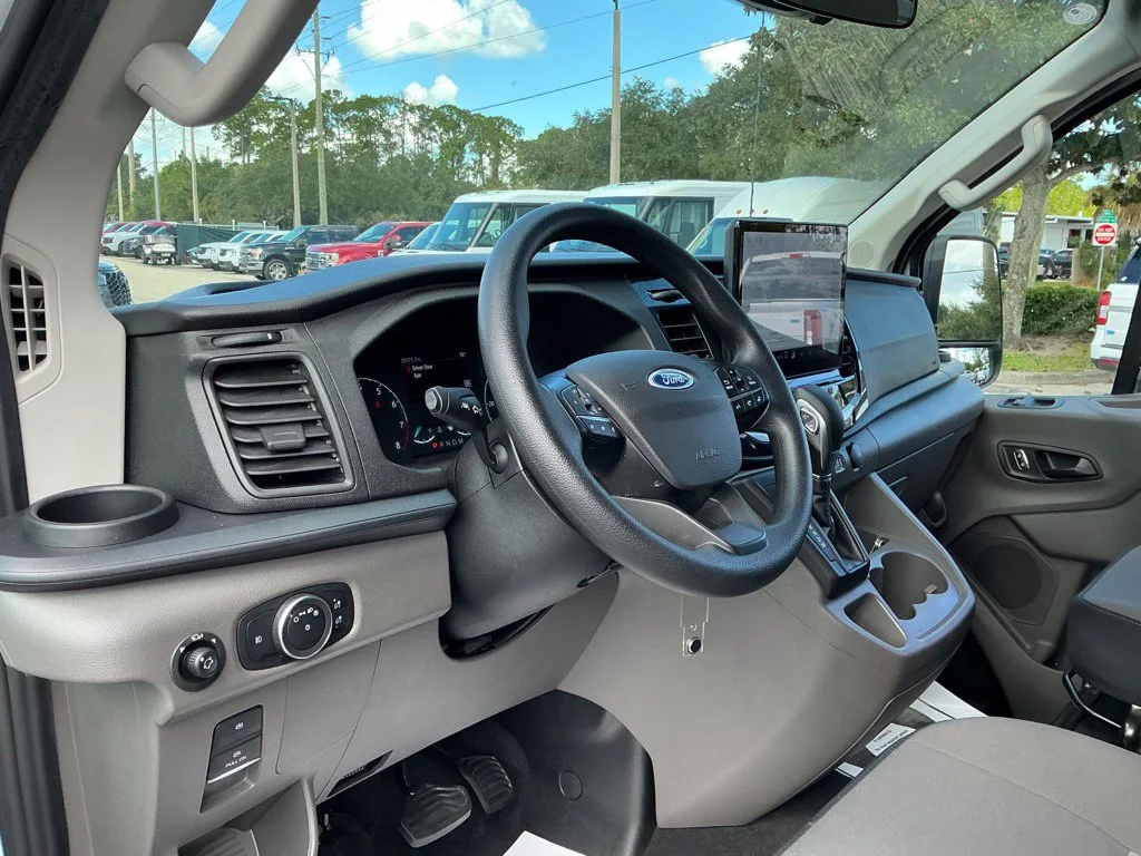 Used 2024 White Ford XLT image 26