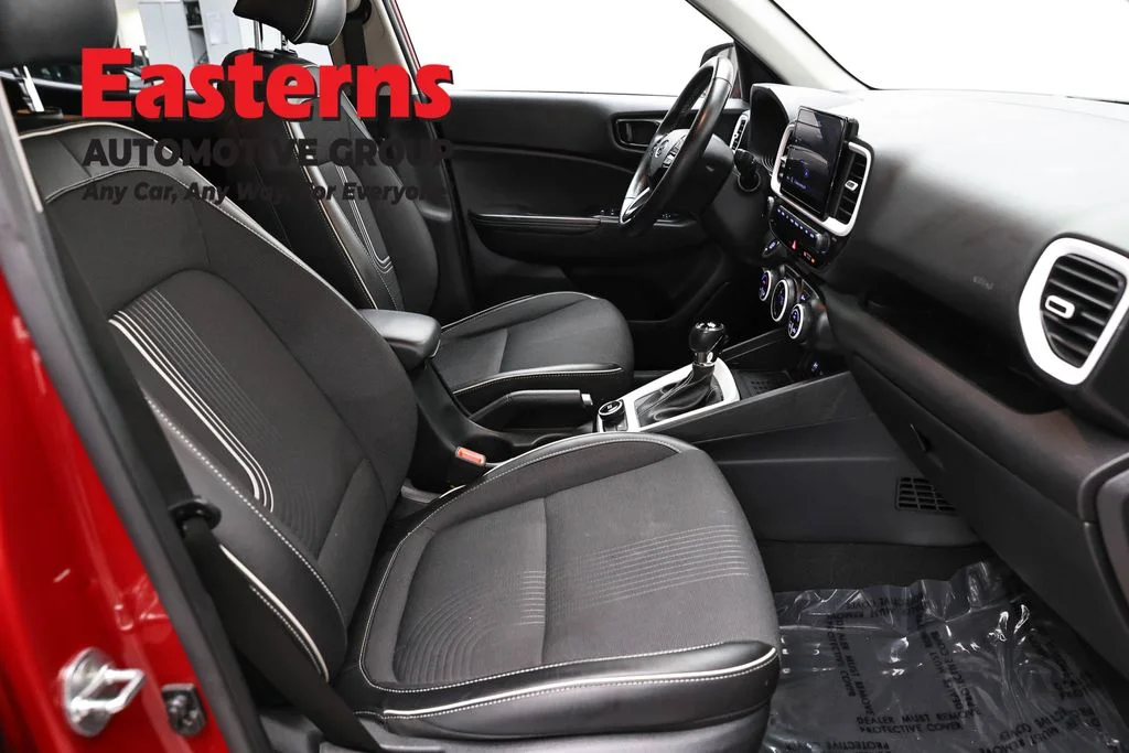 Used 2023 Red Hyundai Limited image 25