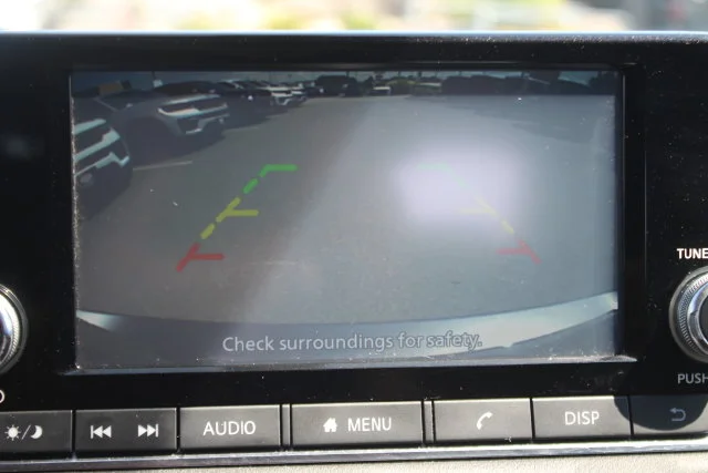 Used 2025 Gray Nissan S image 6