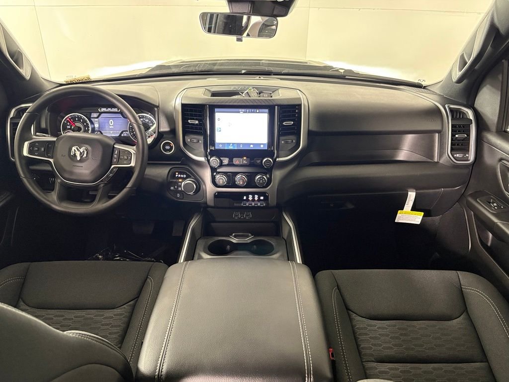 New 2026 Diamond Black Crystal Pearlcoat RAM Express image 36